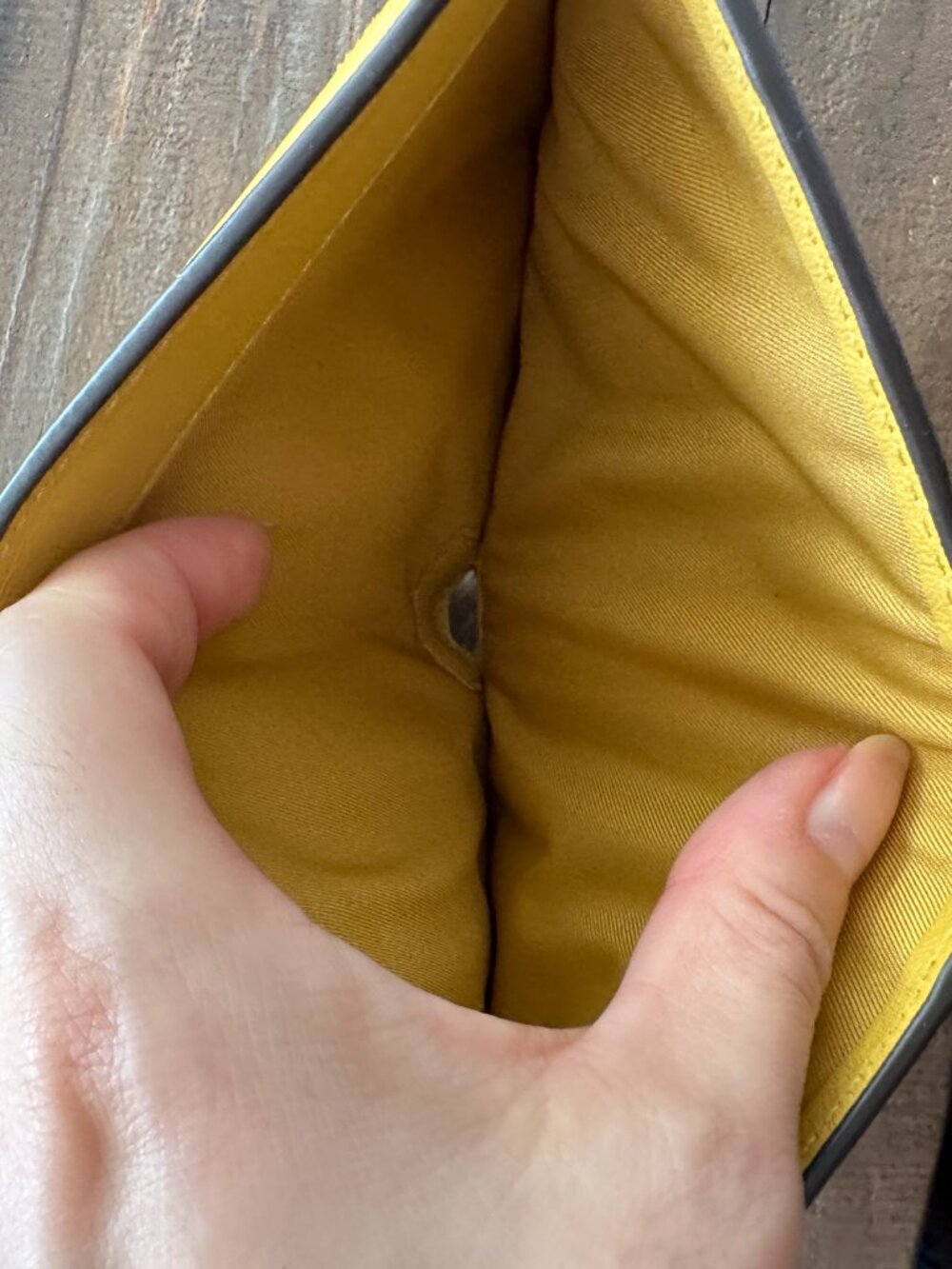 Tory Burch Fleming Soft Medium Wallet in Yellow - Picture 3 of 6